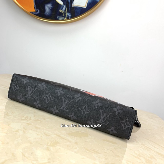 路易威登LV手包 M61692 手繪桑普兔 POCHETTE VOYAGE中號手拿包 LV經典款男士手拿包 xxlv2848